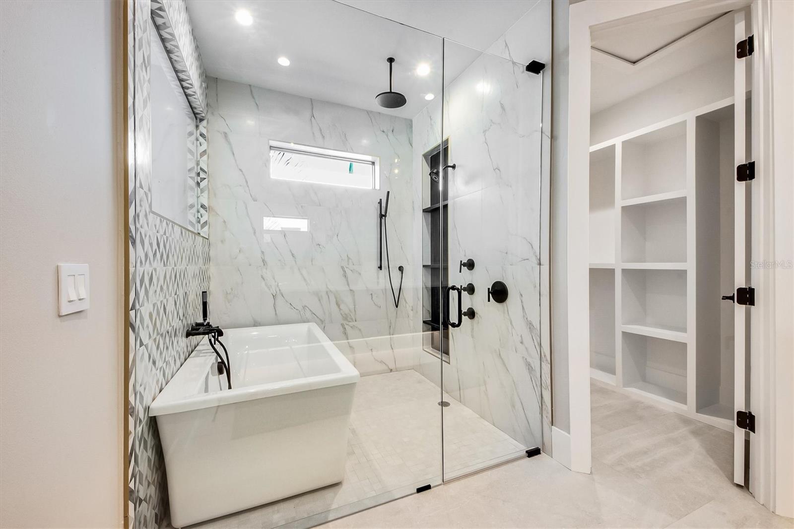 ANNA MARIA BEACH SECOND ADD - Residential