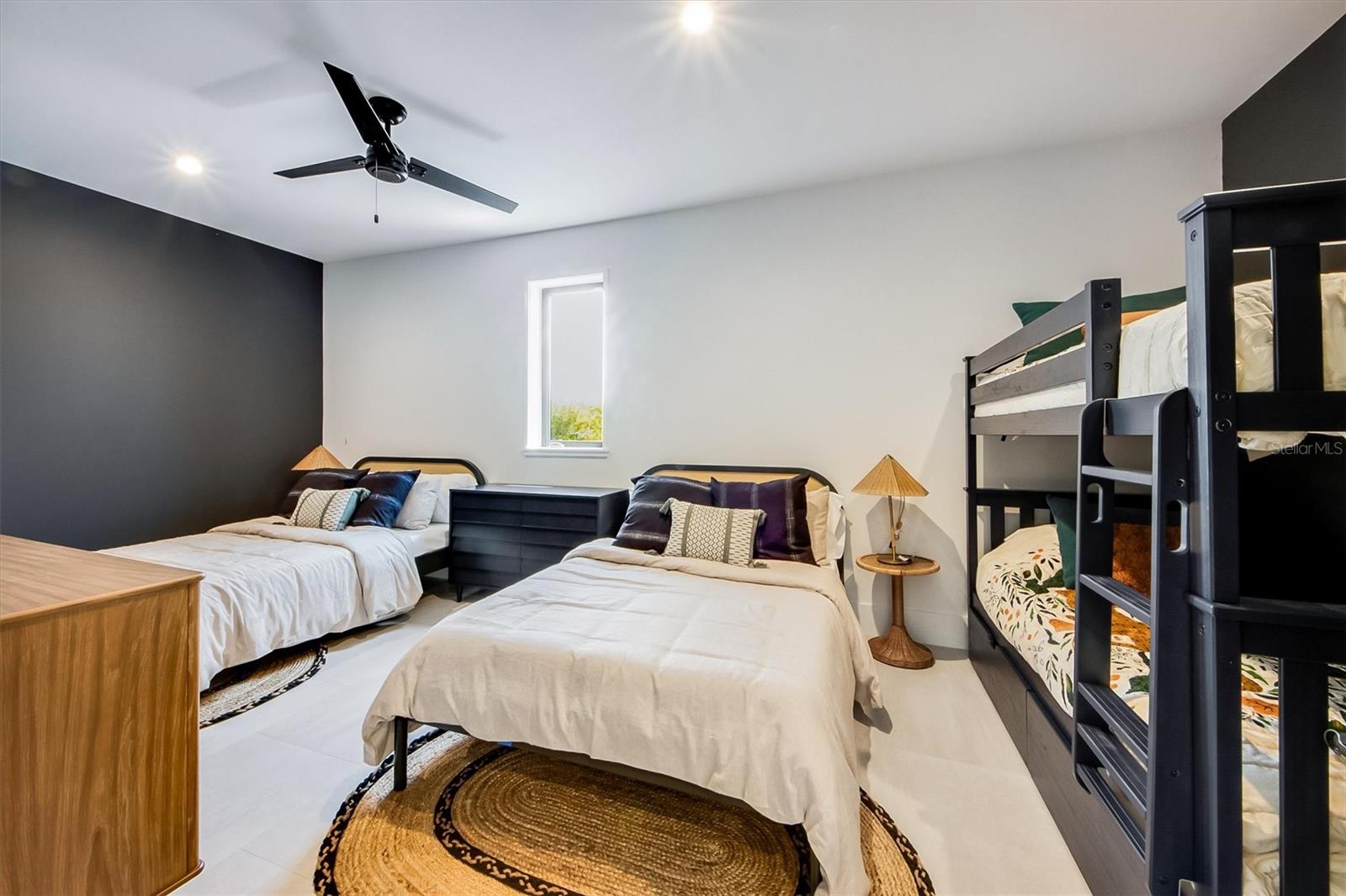 ANNA MARIA BEACH SECOND ADD - Residential