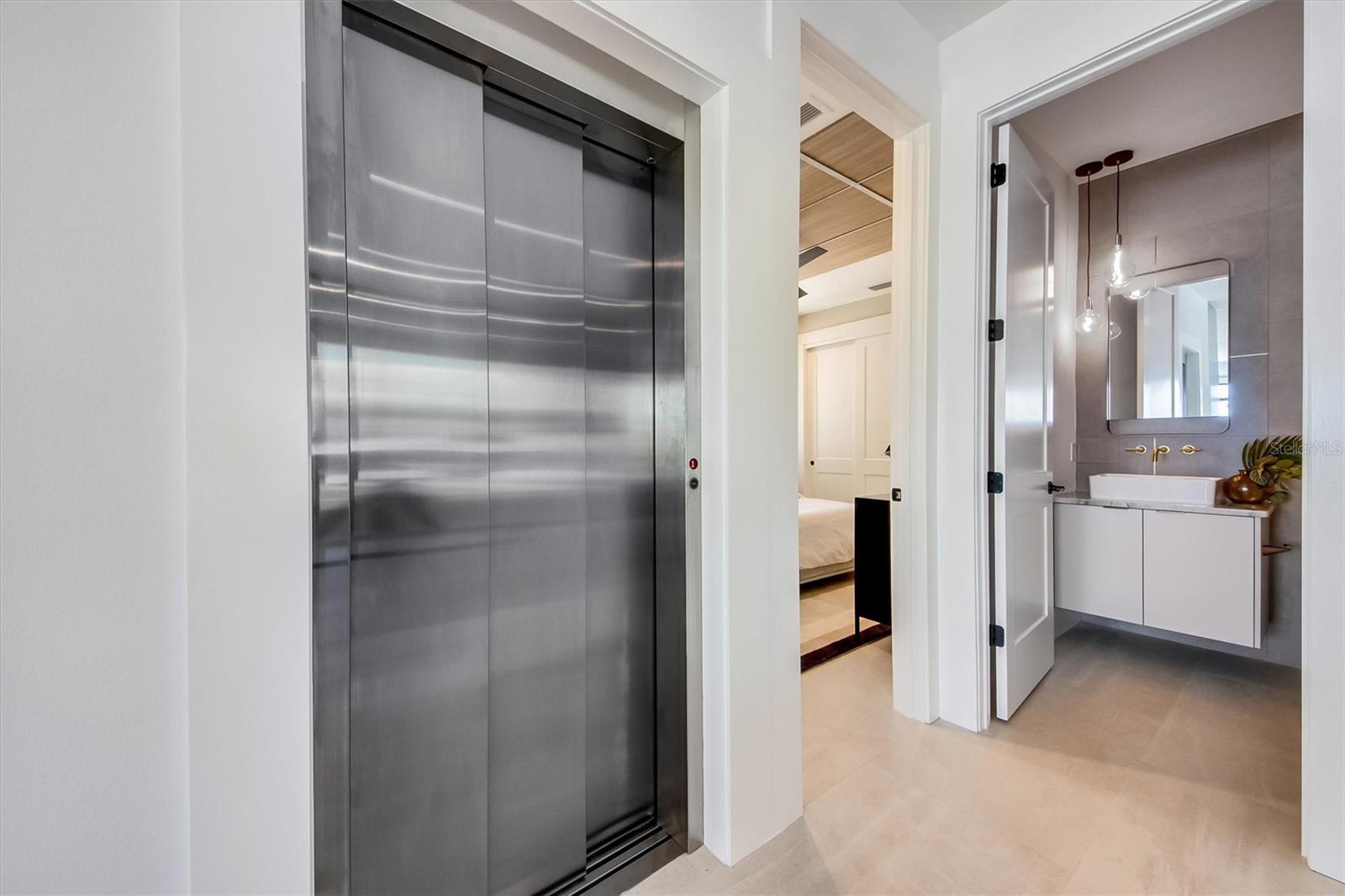 ANNA MARIA BEACH SECOND ADD - Residential