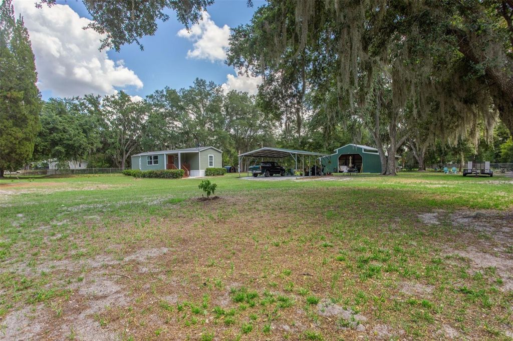Photo of 5603 Joyce Sheffield Lane, Plant City, FL 33565 (MLS # TB8510640)