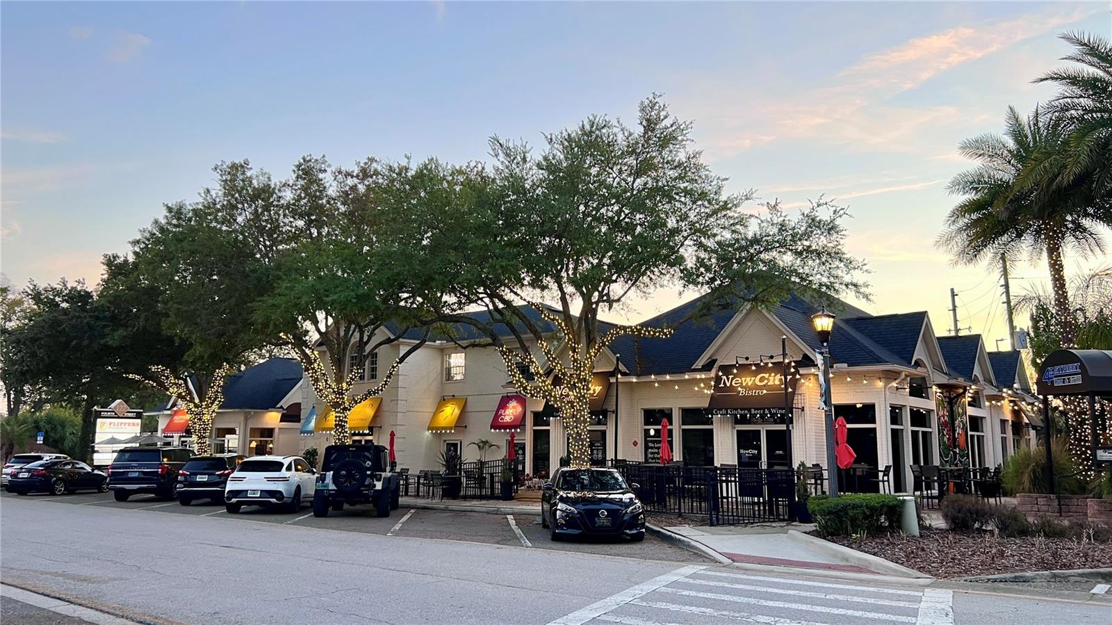 CRYSTAL LAKE CONDOMINIUM - Residential