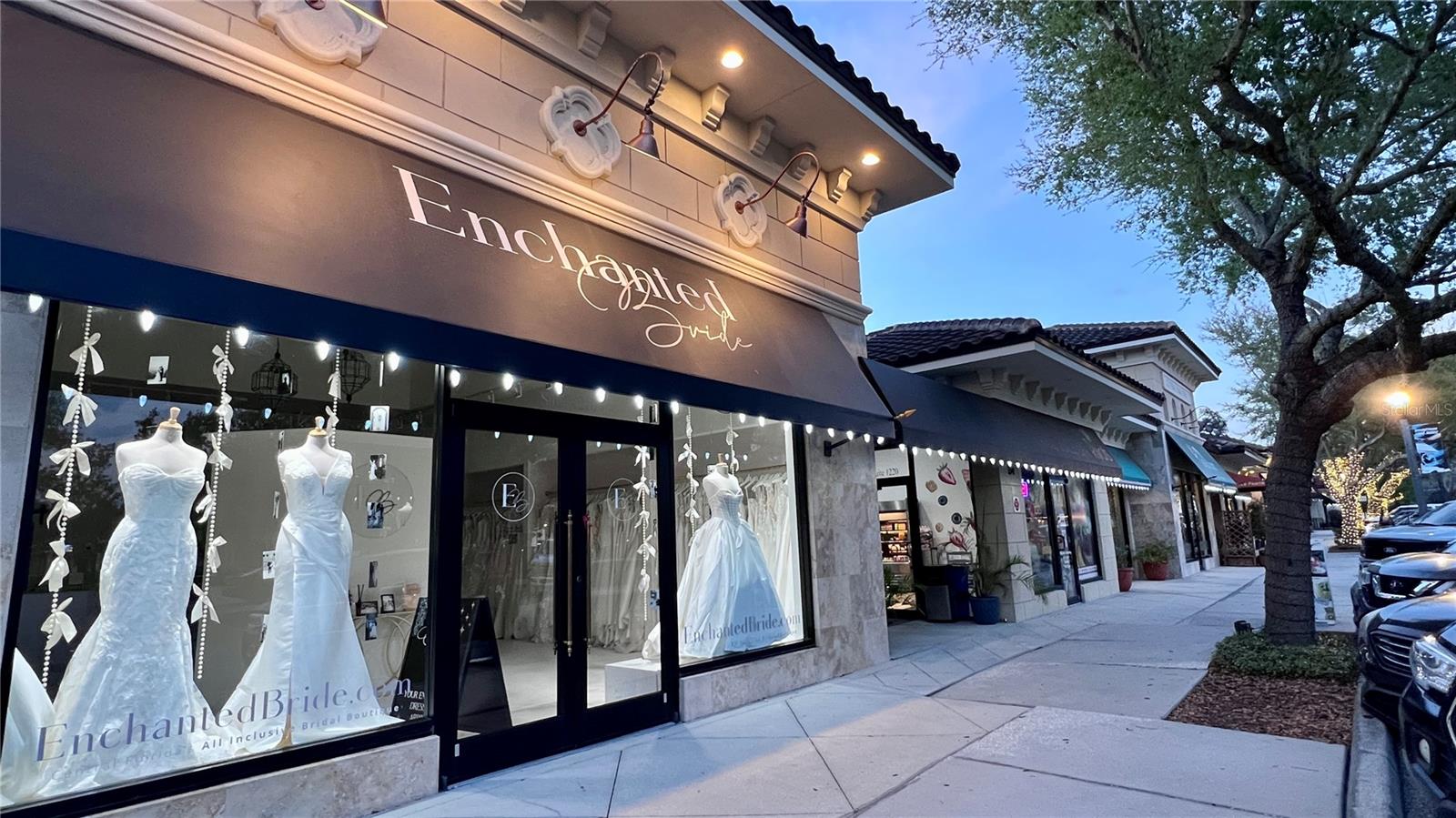 CRYSTAL LAKE CONDOMINIUM - Residential