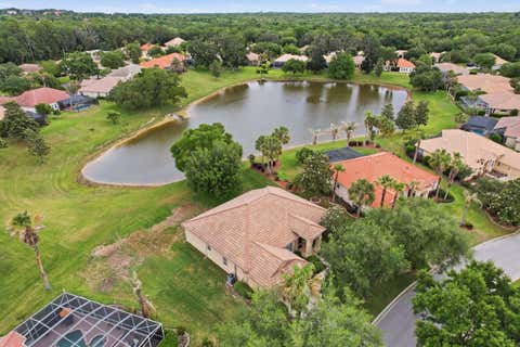Tiny photo for 1239 W Beagle Run Loop, Hernando, FL 34442 (MLS # TB8502369)