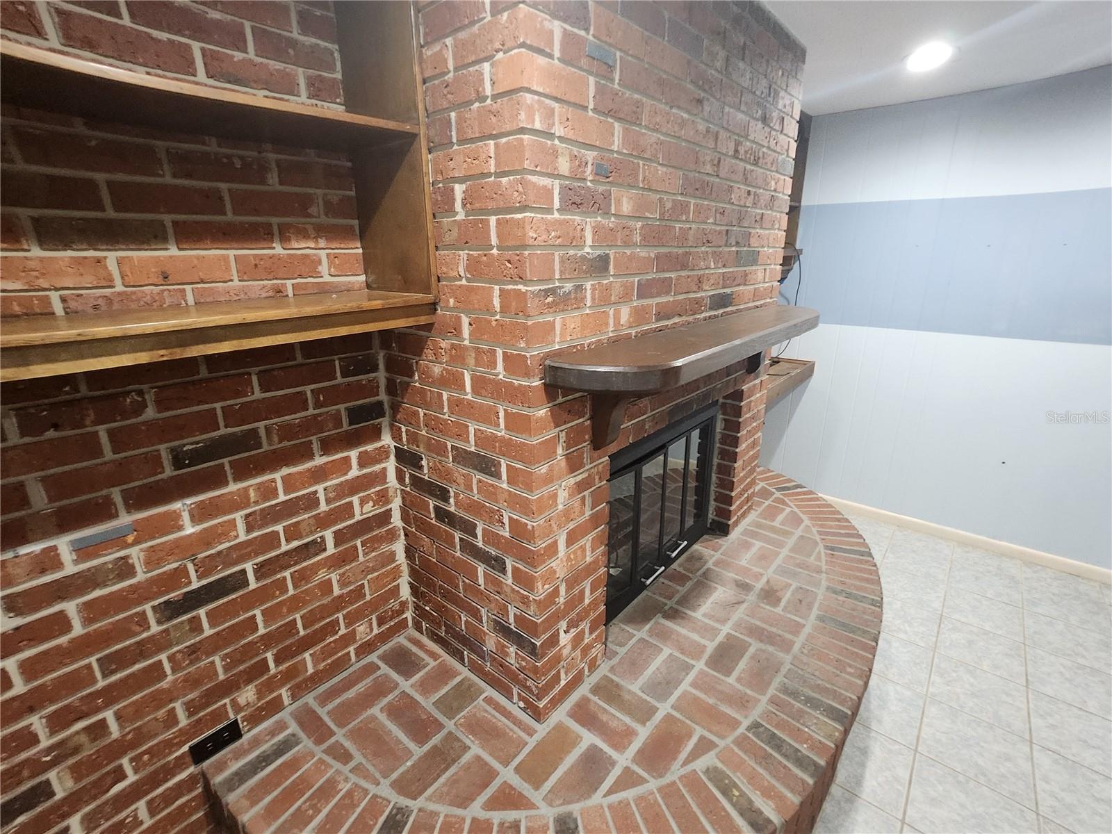 SILVER SPGS SHORES UN 11 - Residential