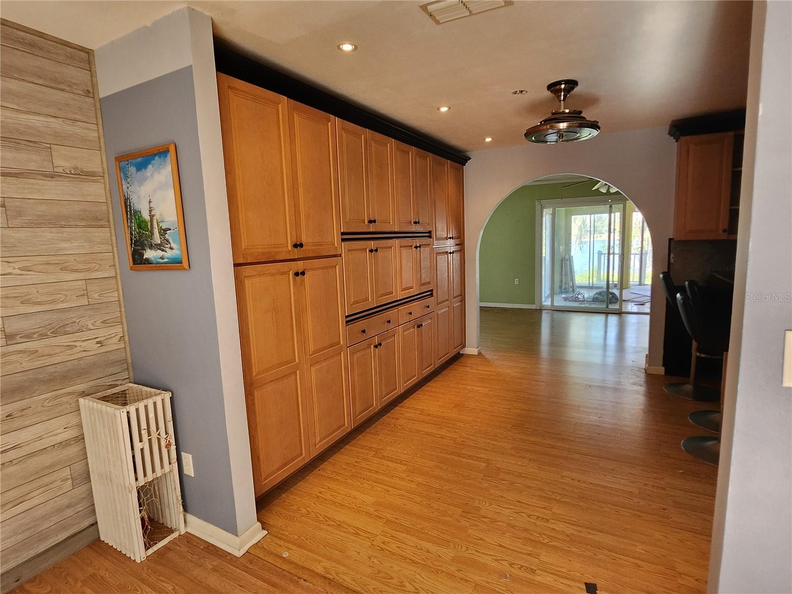 SILVER SPGS SHORES UN 11 - Residential