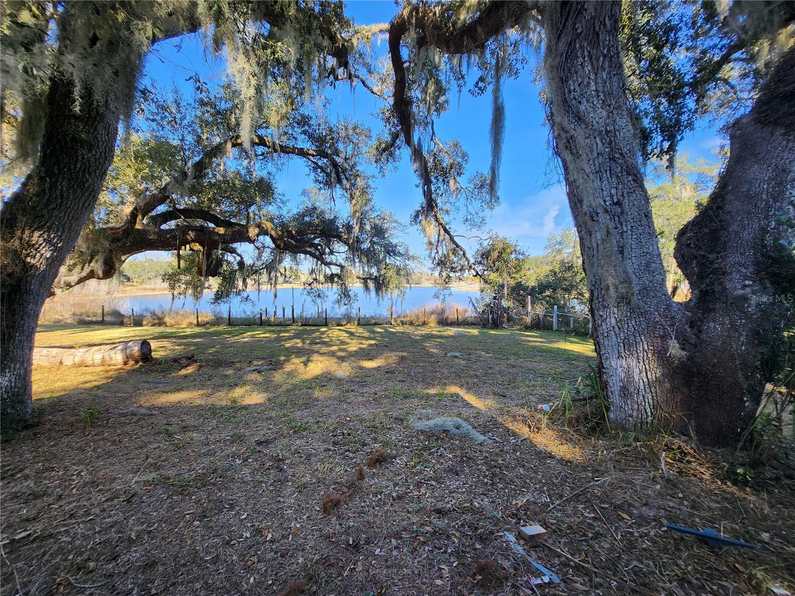 SILVER SPGS SHORES UN 11 - Residential