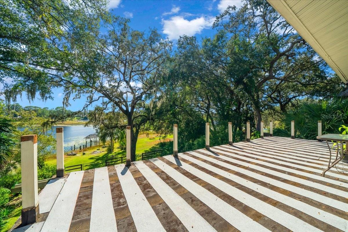 WOODS & LAKES - Residential