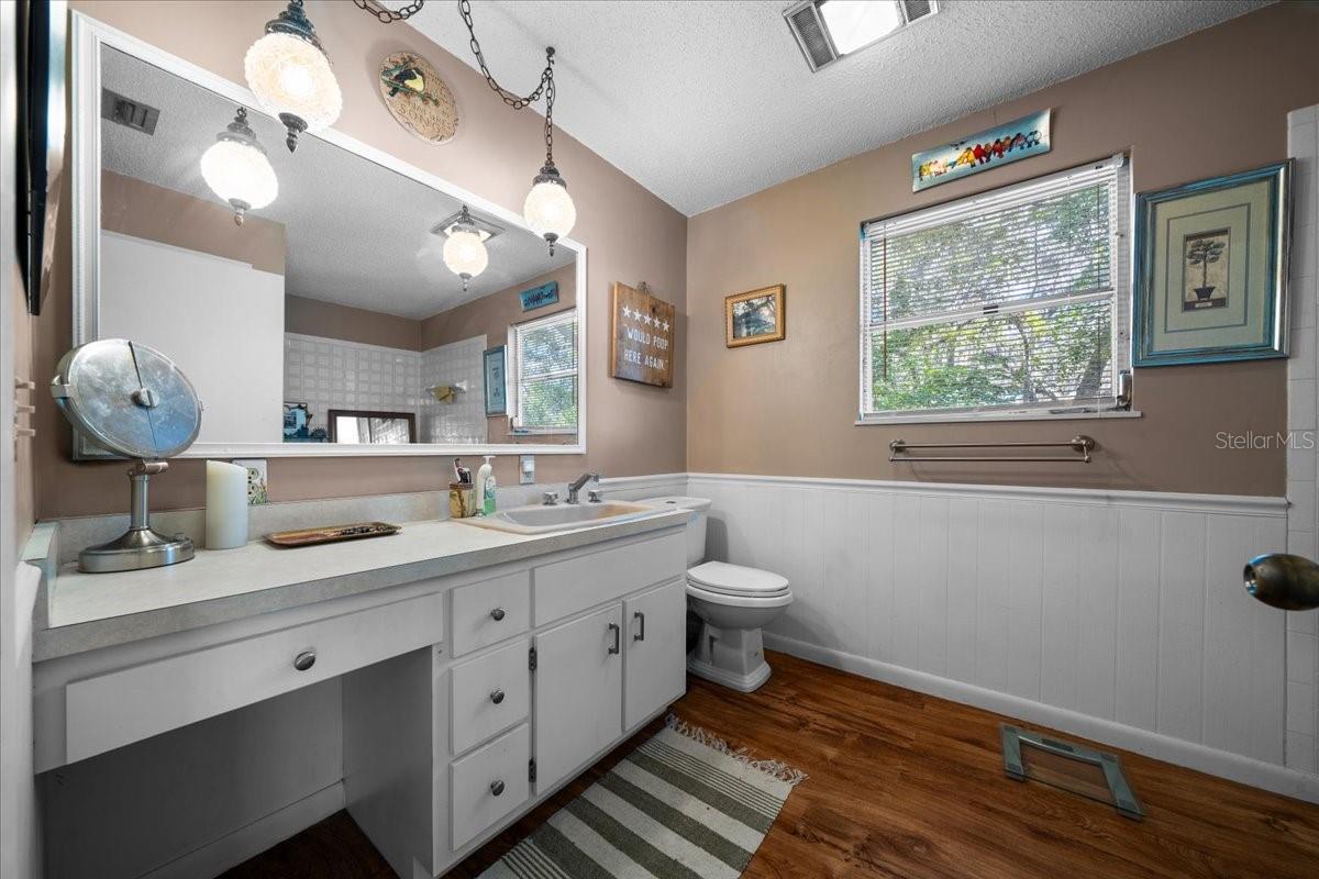 WOODS & LAKES - Residential