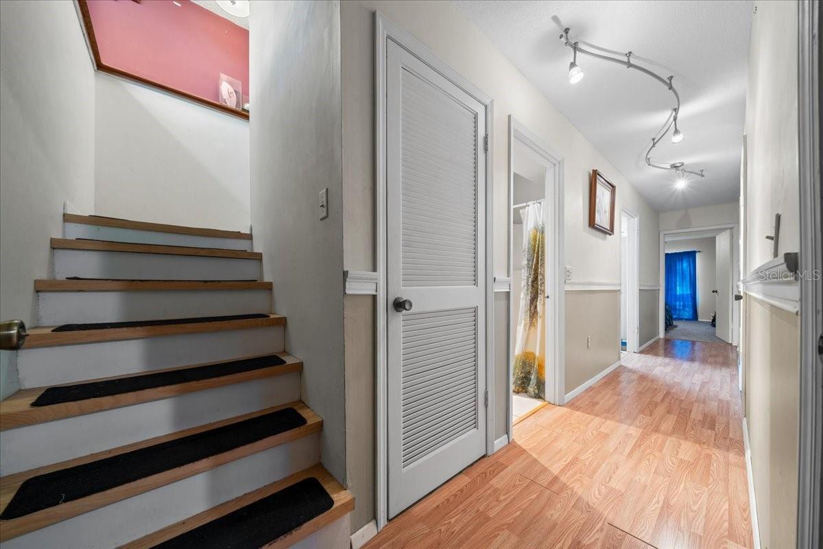 WOODS & LAKES - Residential