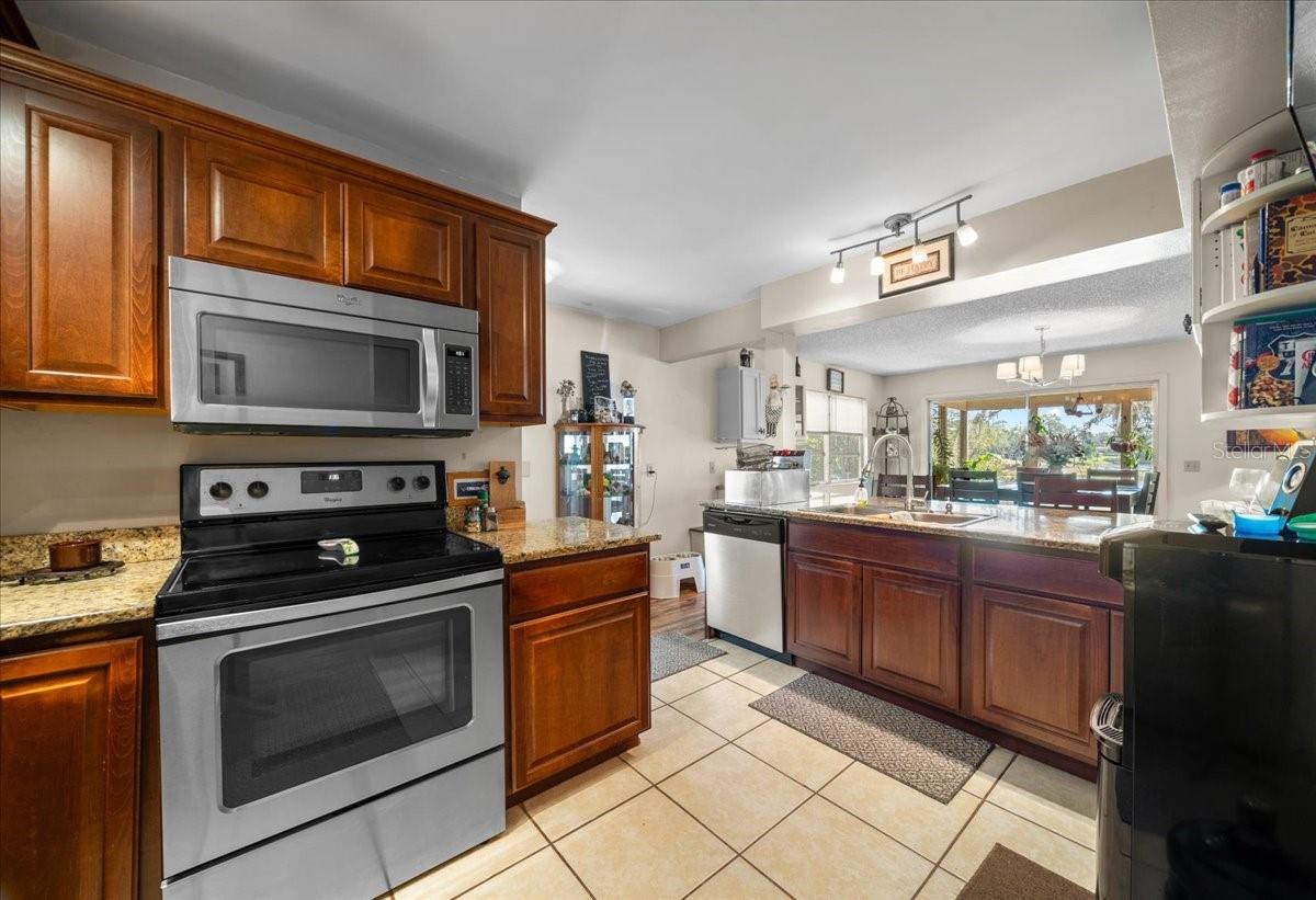 WOODS & LAKES - Residential