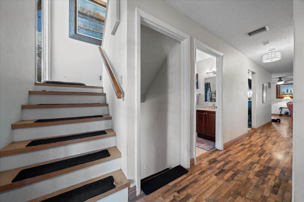 WOODS & LAKES - Residential