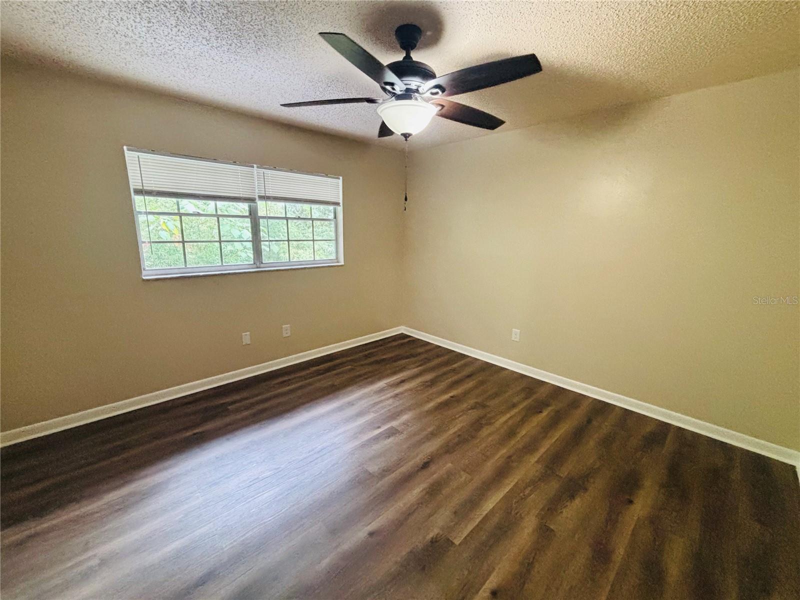 OAK PARK CALDWELLS ADD - Residential Lease