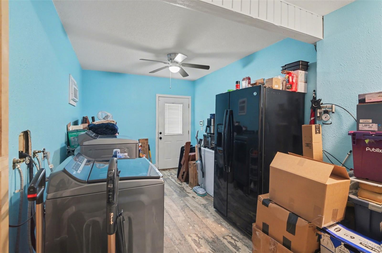 MAGNOLIA SHORES - Residential