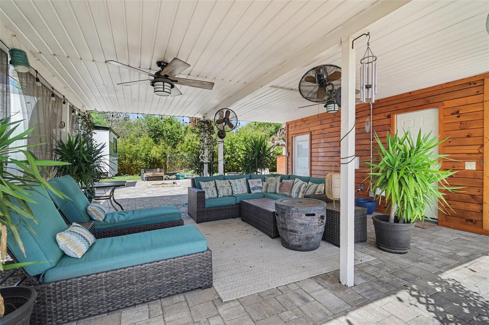 MAGNOLIA SHORES - Residential