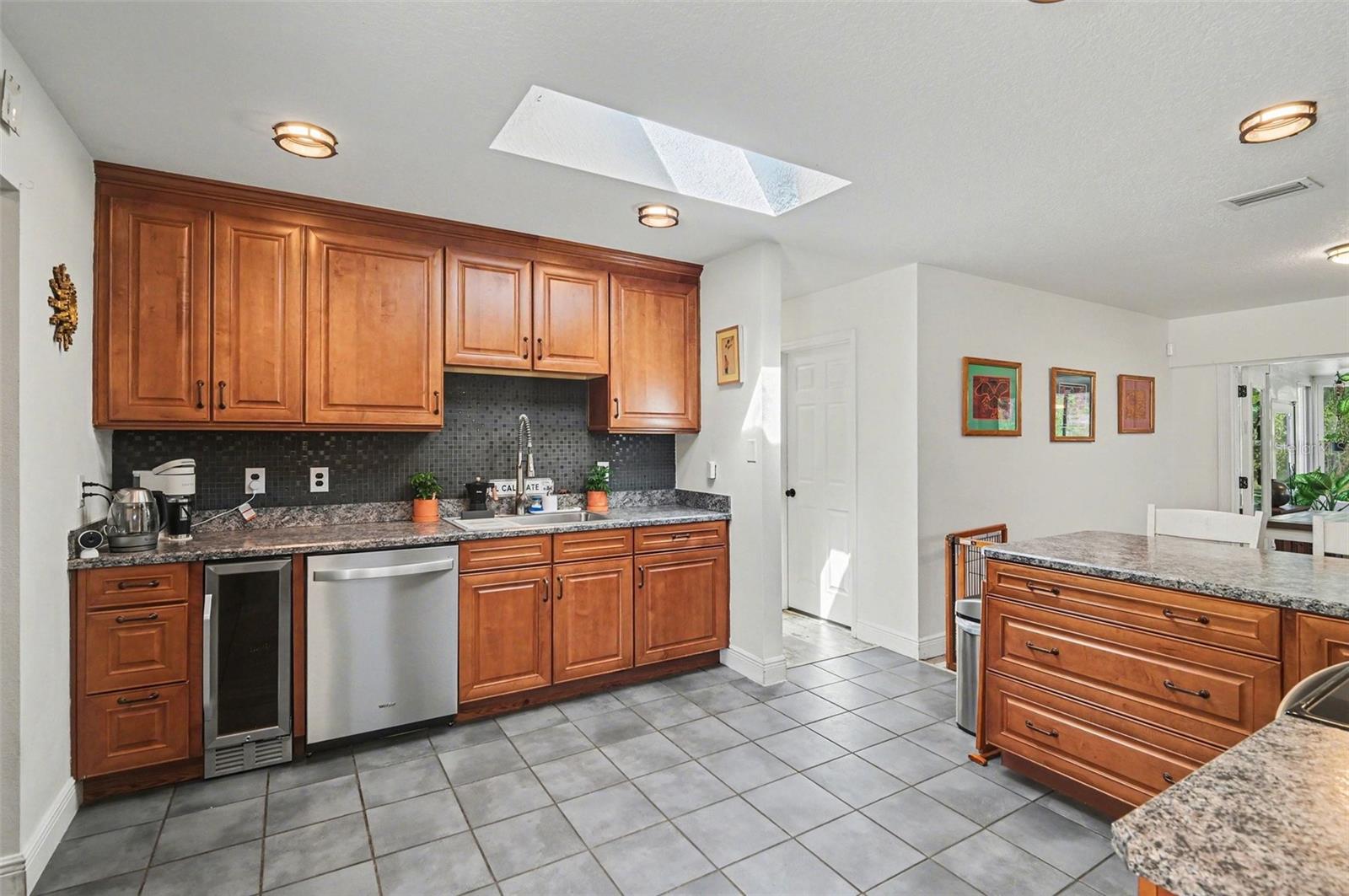 MAGNOLIA SHORES - Residential