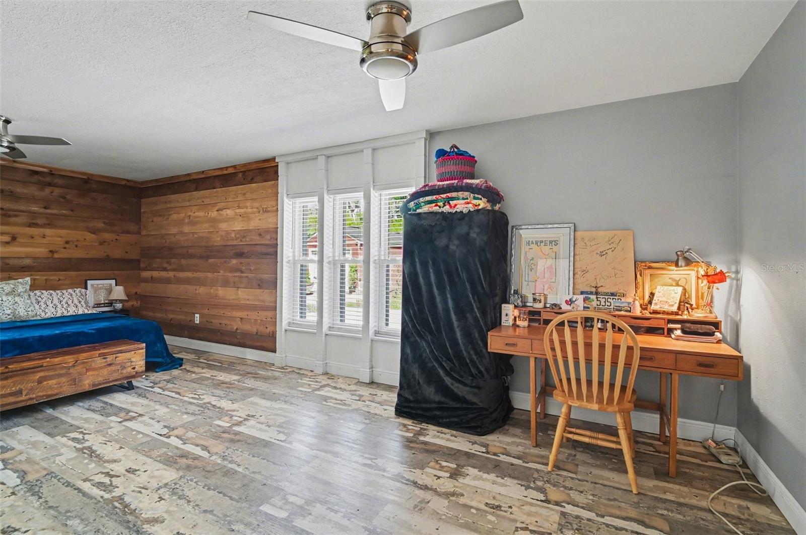 MAGNOLIA SHORES - Residential