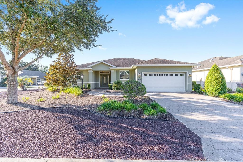 Photo of 8860 SW 86th Loop, Ocala, FL 34481 (MLS # OM711429)