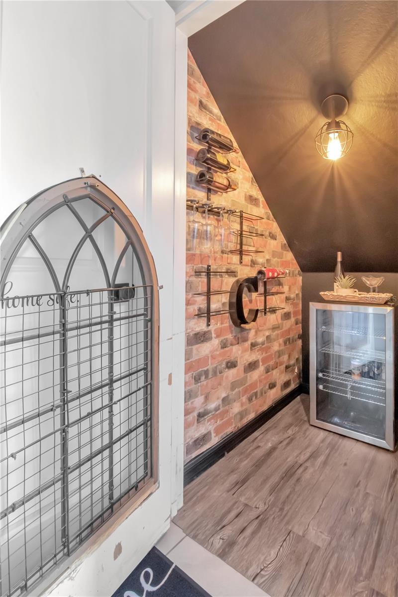 ASHBERRY VILLAGE - Residential