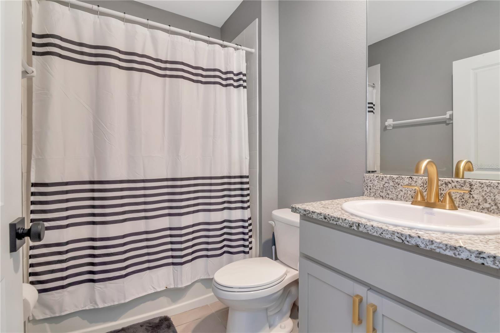 ASHBERRY VILLAGE - Residential