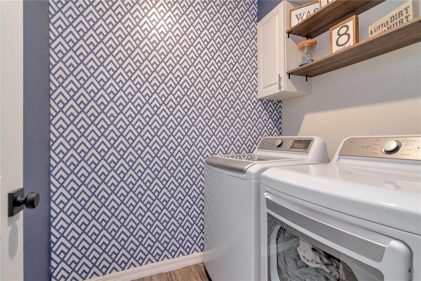 ASHBERRY VILLAGE - Residential