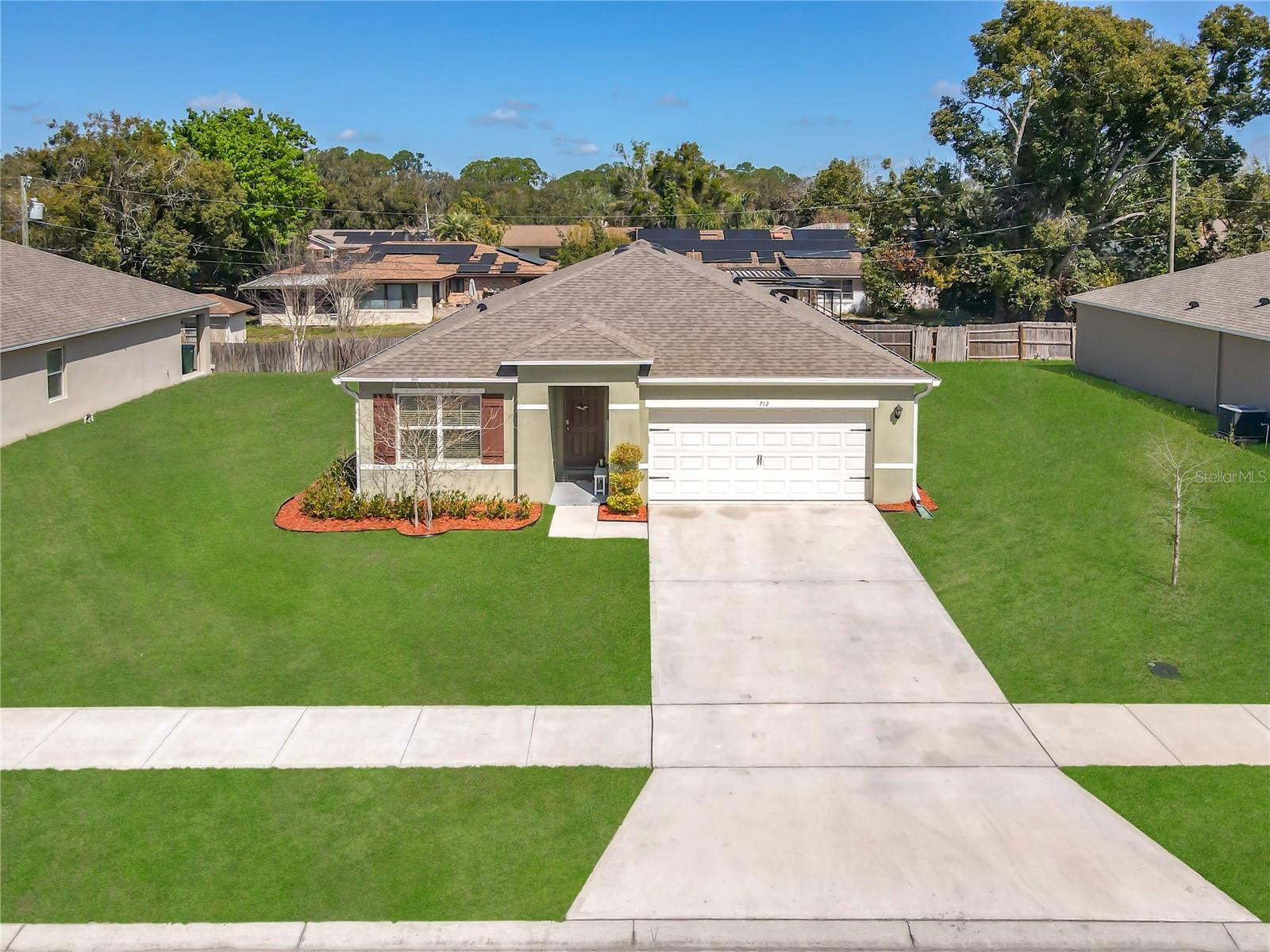 LAKE GLEASON RESERVE - Residential