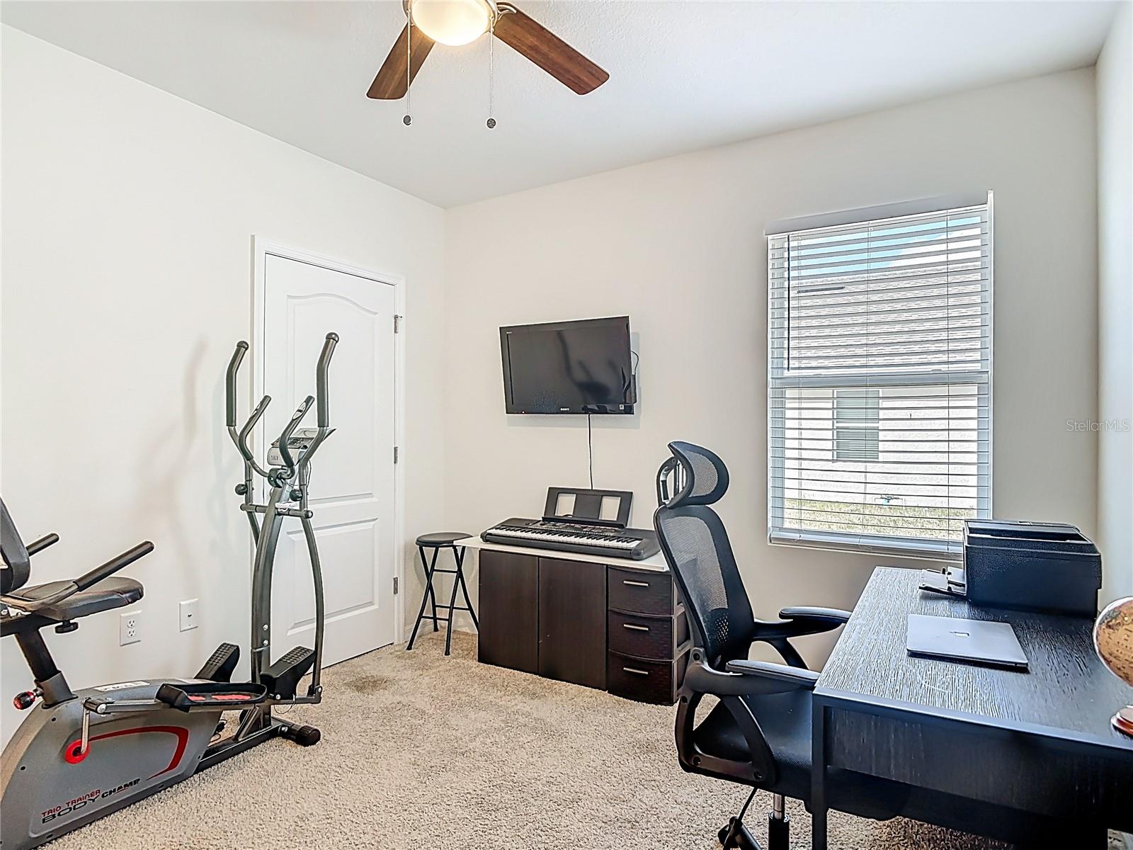 LAKE GLEASON RESERVE - Residential