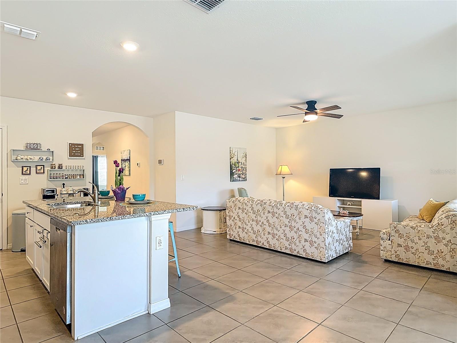 LAKE GLEASON RESERVE - Residential