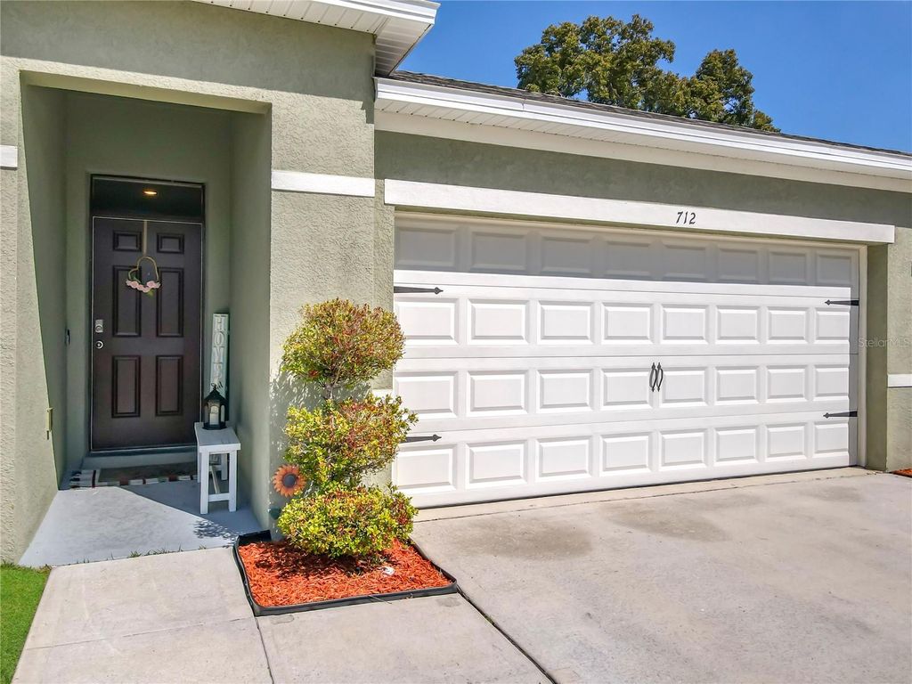 Photo of 712 Red Hawk Lane, Deltona, FL 32725 (MLS # S5145630)