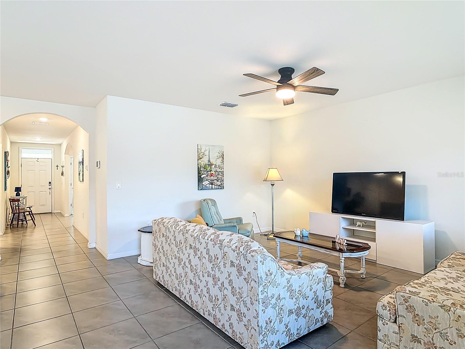 LAKE GLEASON RESERVE - Residential