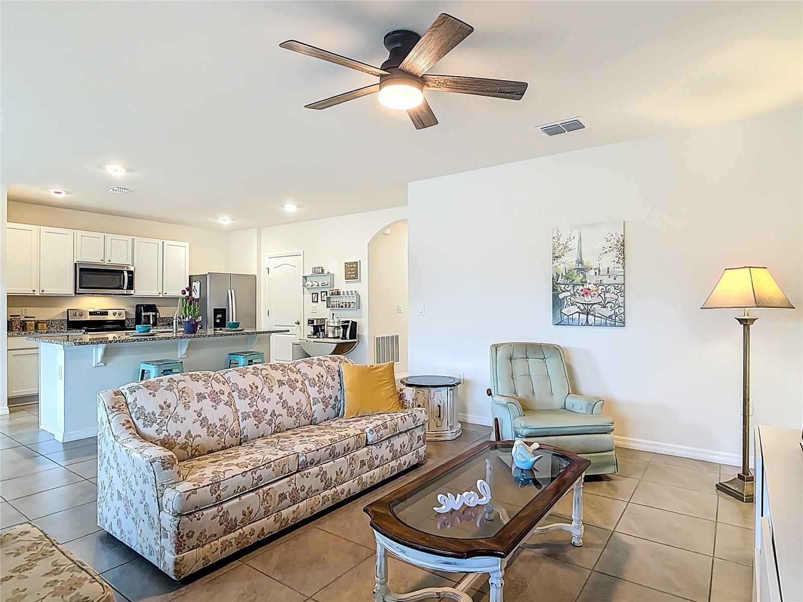 LAKE GLEASON RESERVE - Residential