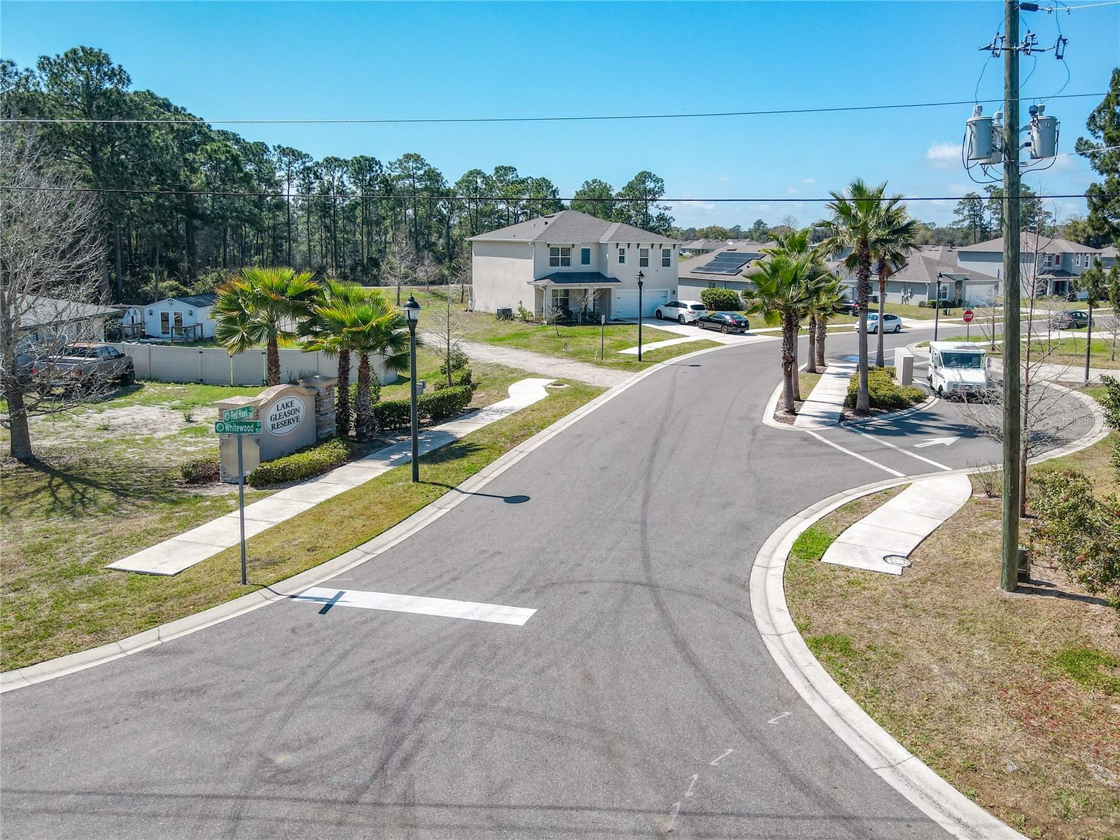 LAKE GLEASON RESERVE - Residential