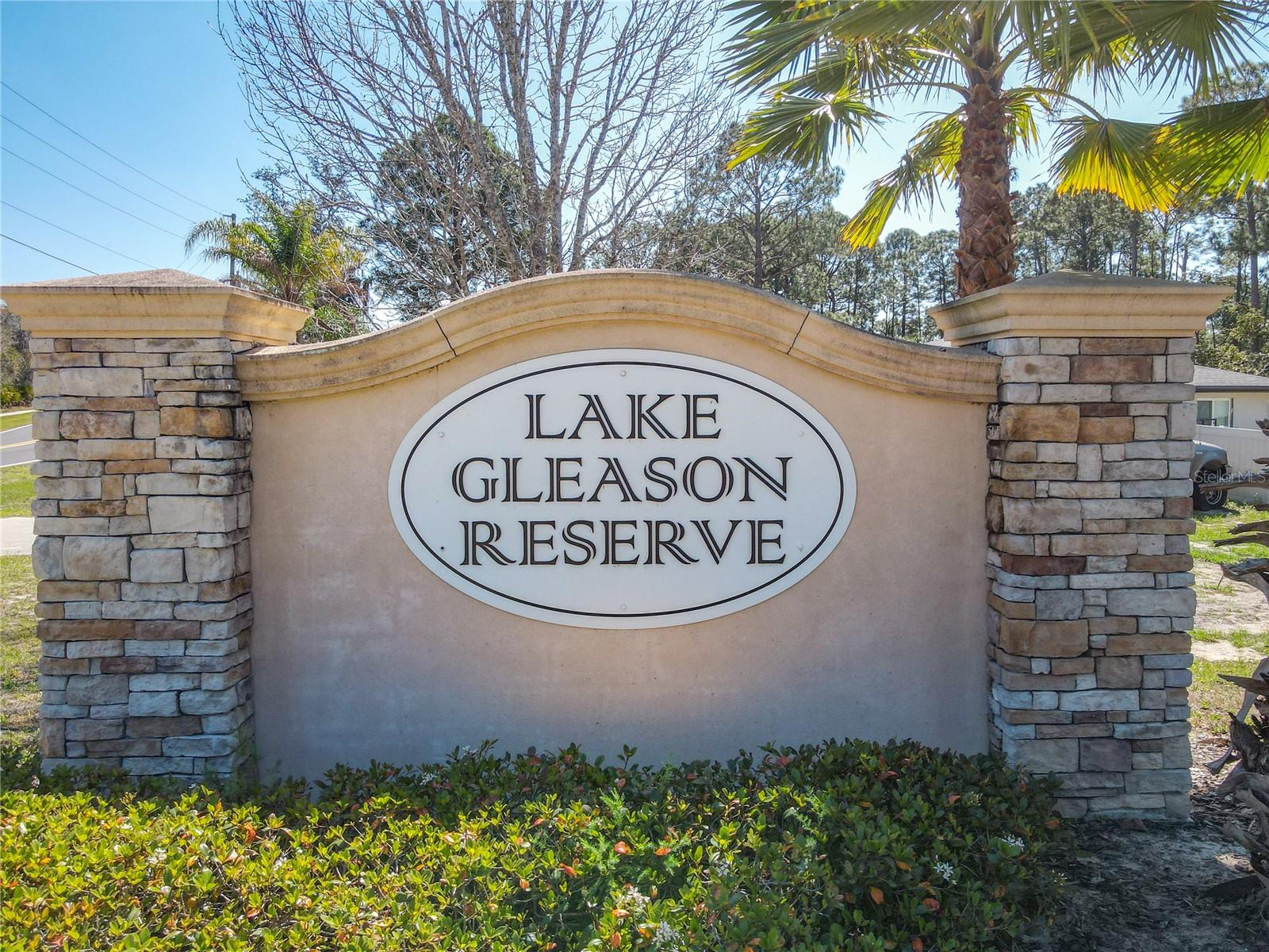 LAKE GLEASON RESERVE - Residential