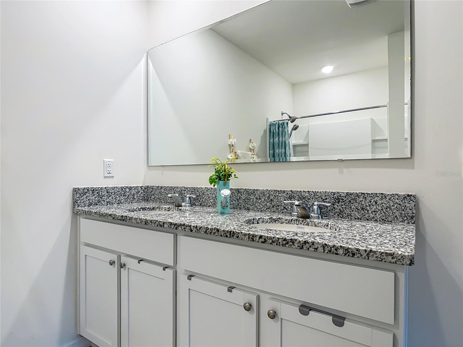 LAKE GLEASON RESERVE - Residential