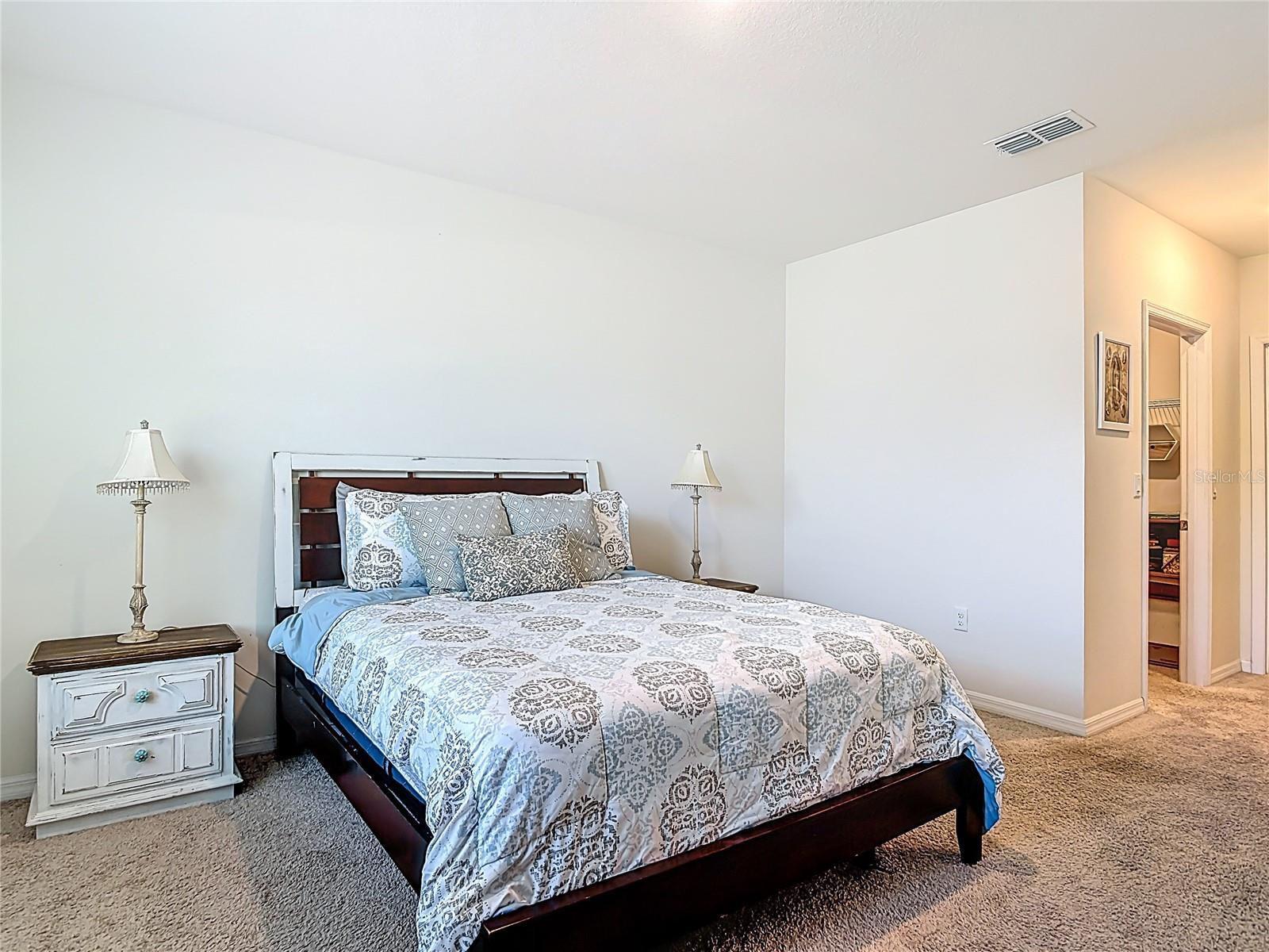 LAKE GLEASON RESERVE - Residential