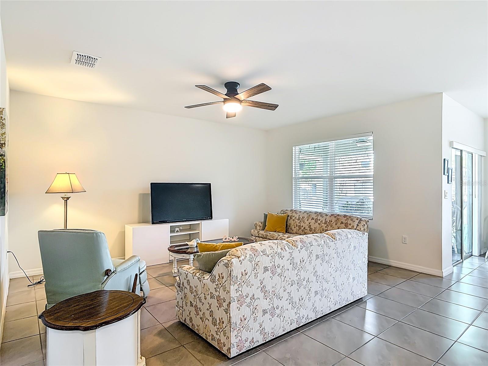 LAKE GLEASON RESERVE - Residential