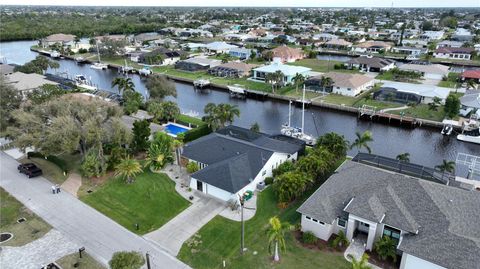 A home in PORT CHARLOTTE