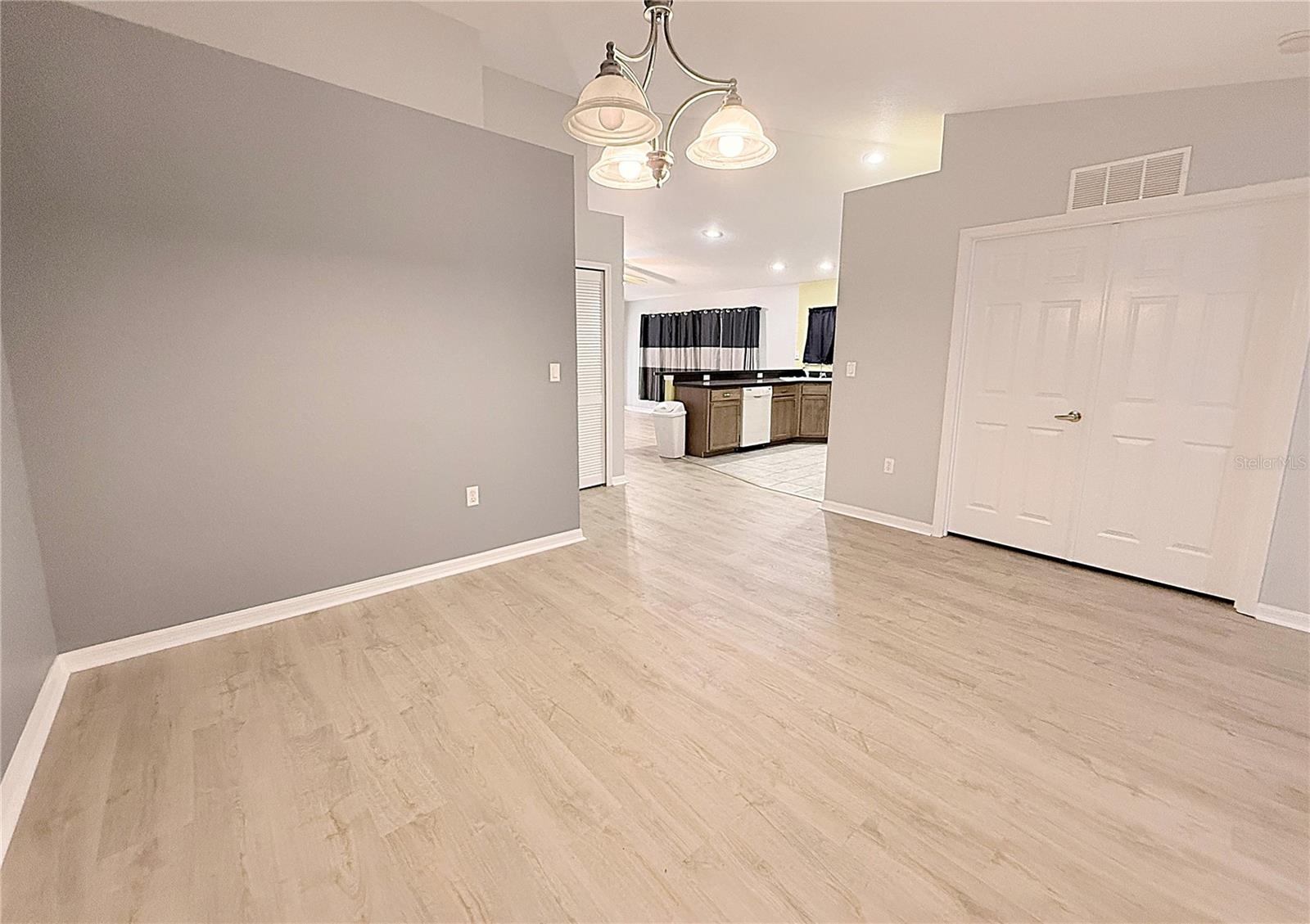 LAKES AT HERON COVE CONDO PH 07 - Residential Lease