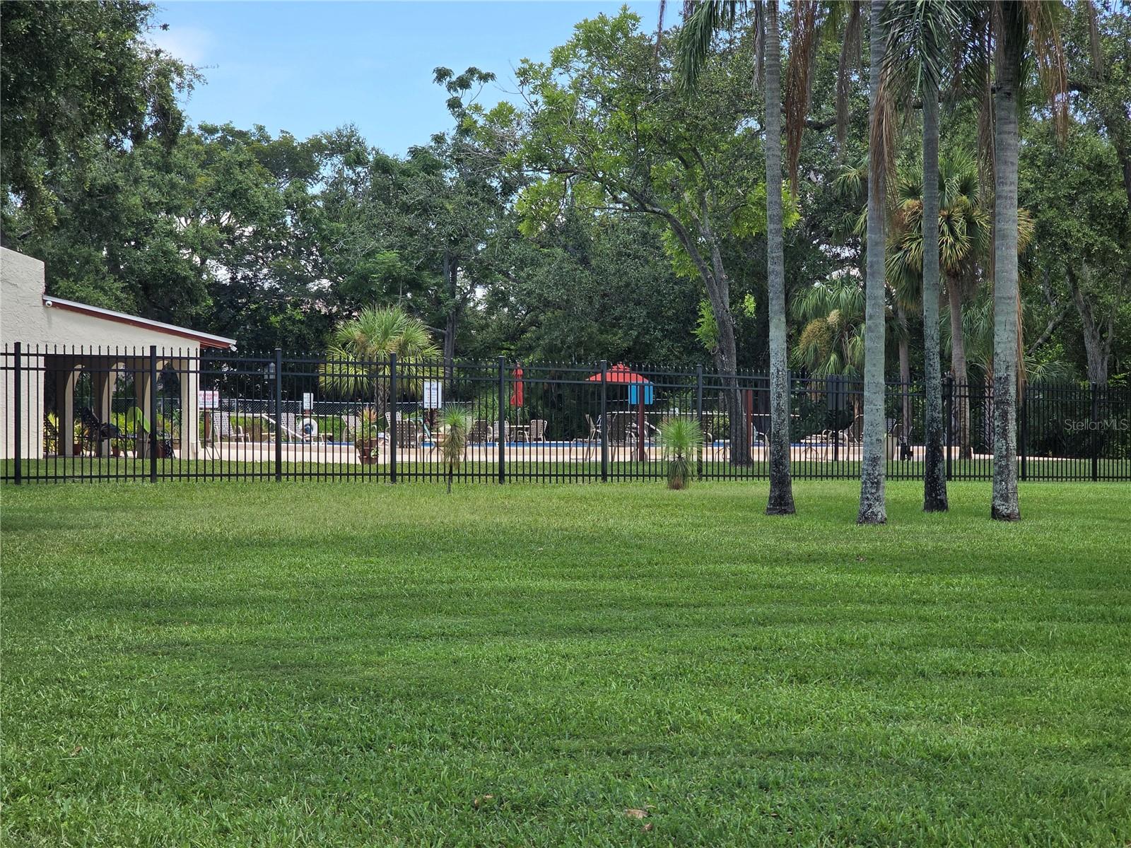 SEVILLE CONDO 4 - Residential