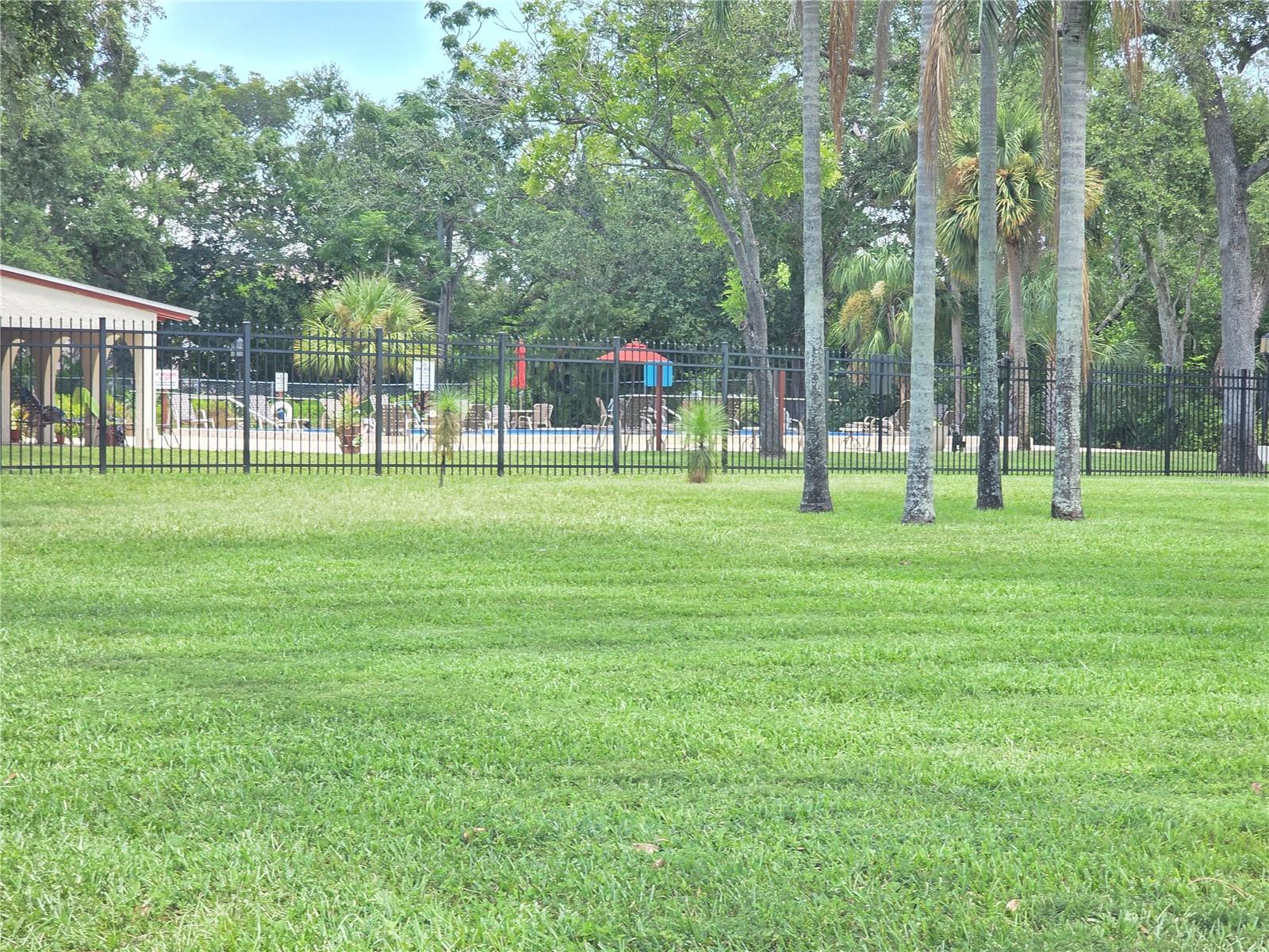 SEVILLE CONDO 4 - Residential