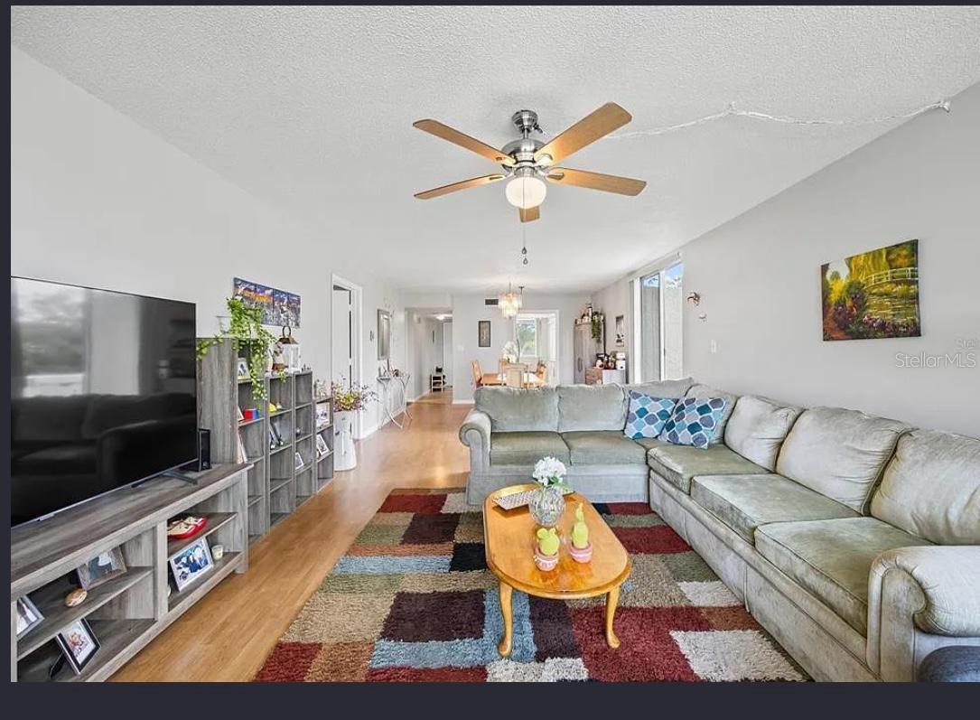 SEVILLE CONDO 4 - Residential