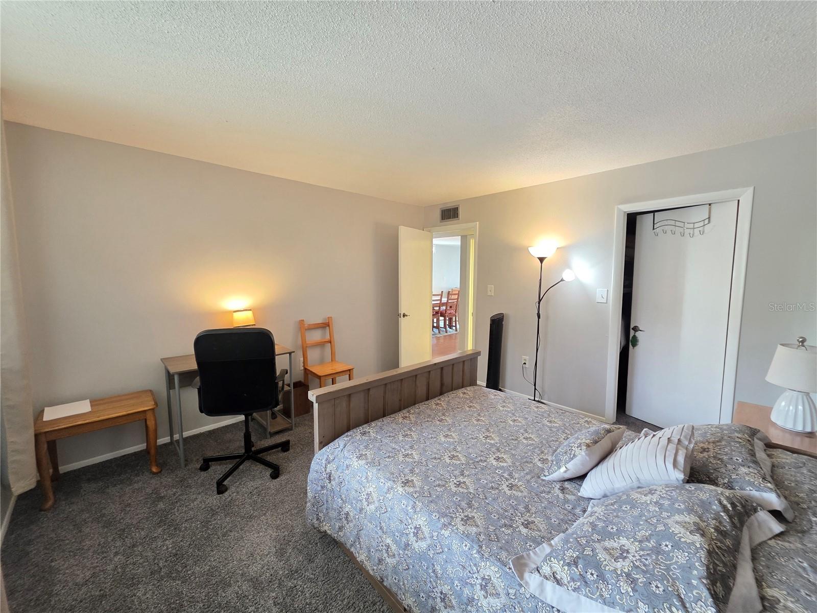 SEVILLE CONDO 4 - Residential