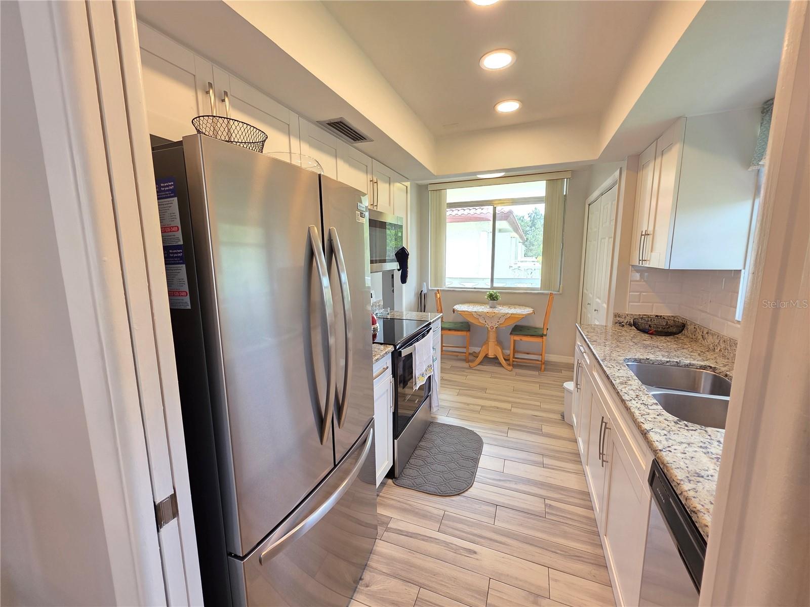 SEVILLE CONDO 4 - Residential