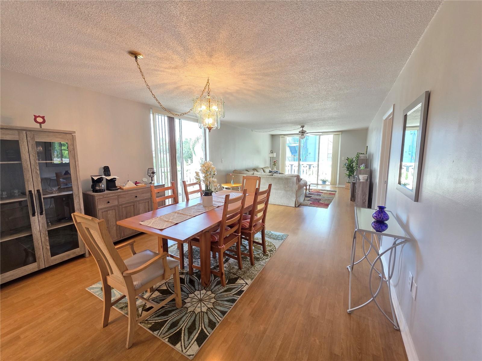 SEVILLE CONDO 4 - Residential