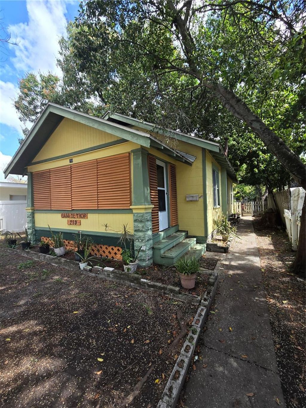 Photo of 259 14th Street N, St Petersburg, FL 33705 (MLS # TB8487853)