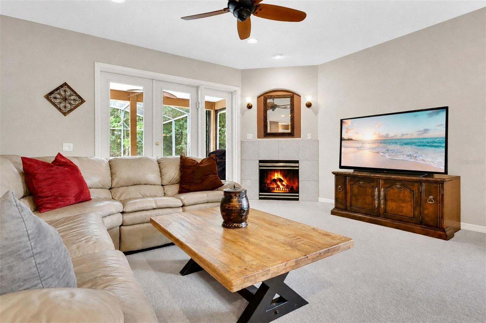 LAKE KEHOE PRESERVE 45/87 - Residential