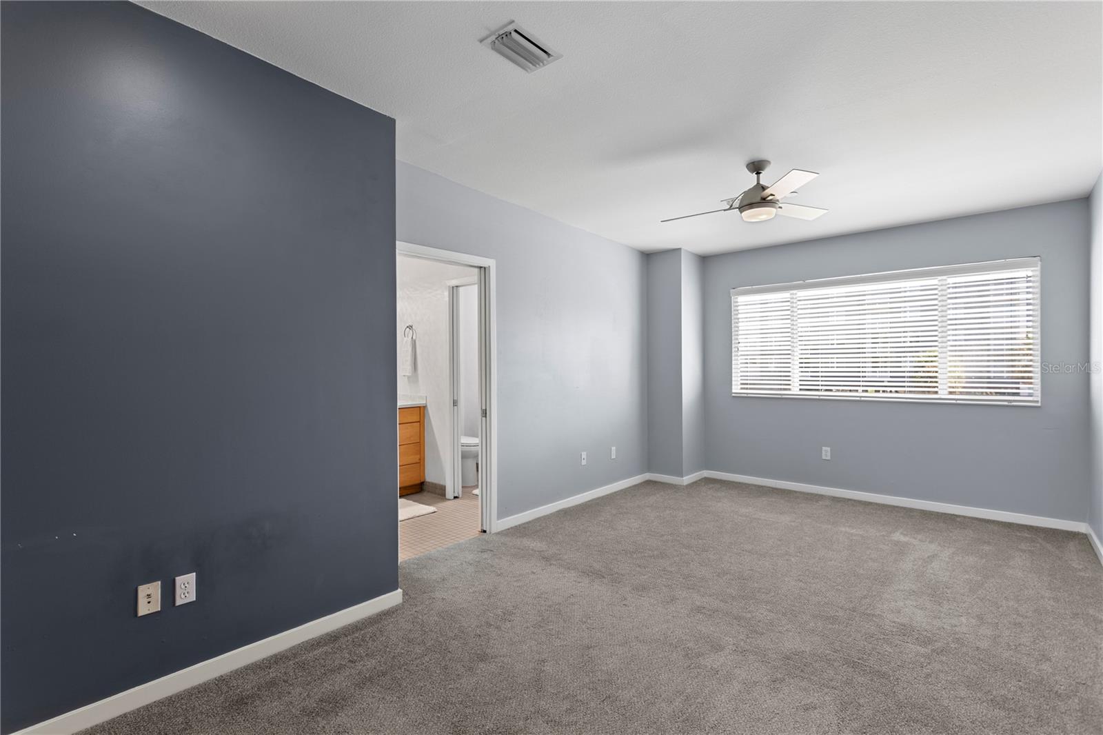 CHARLES COURT - Residential