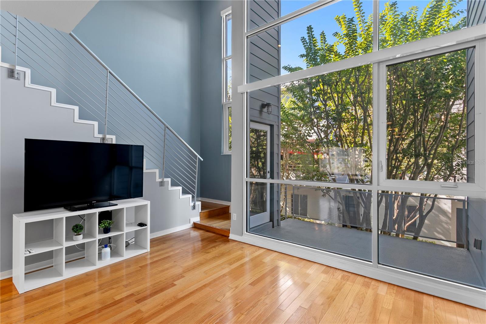 CHARLES COURT - Residential