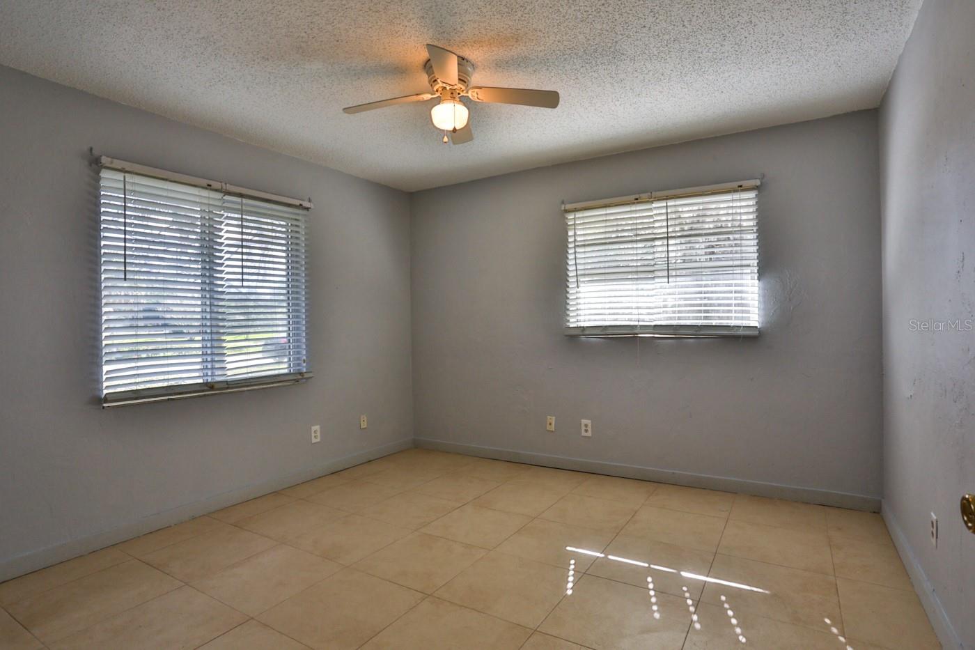 Florida Shores 01 - Residential