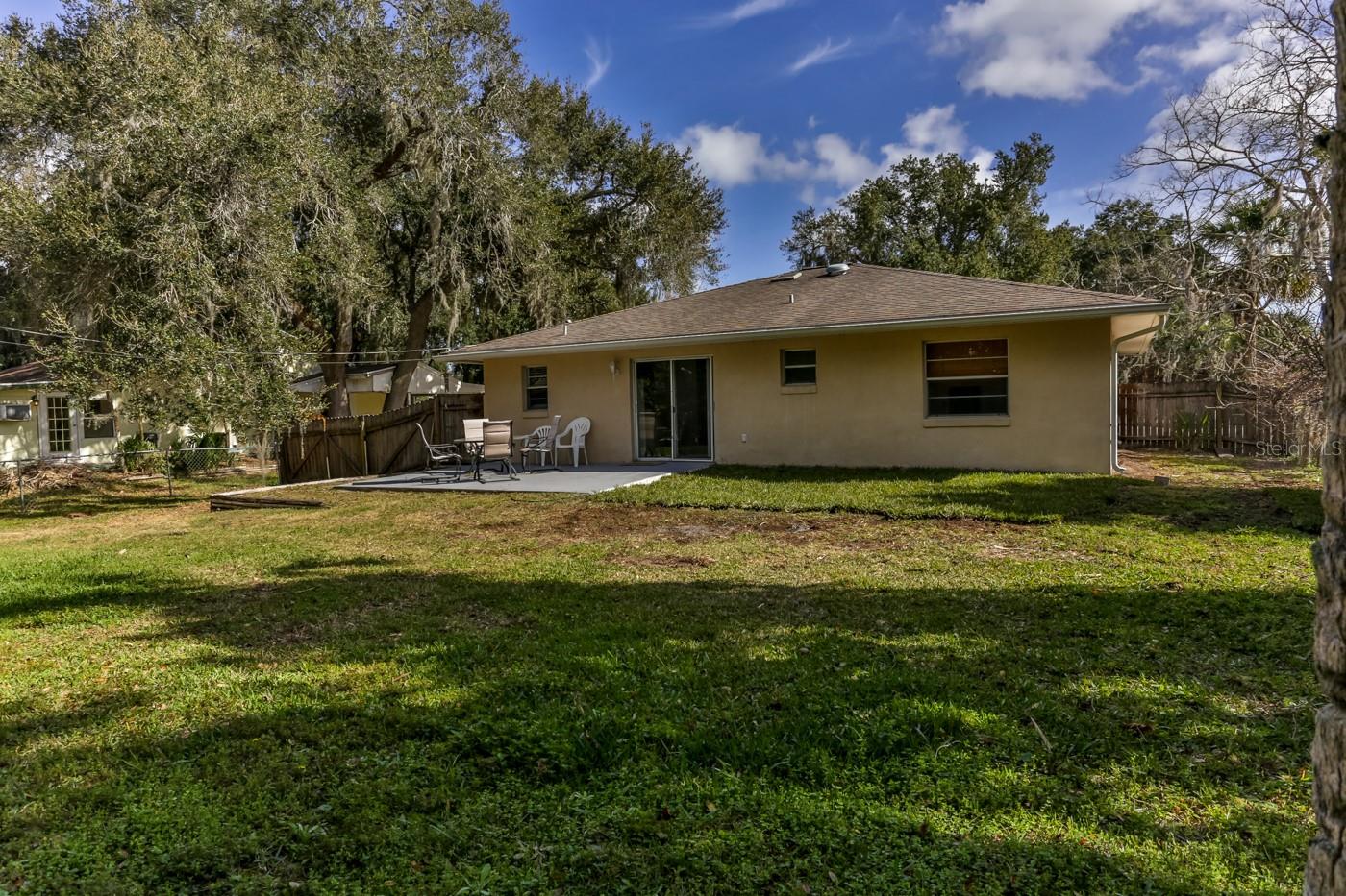 Florida Shores 01 - Residential