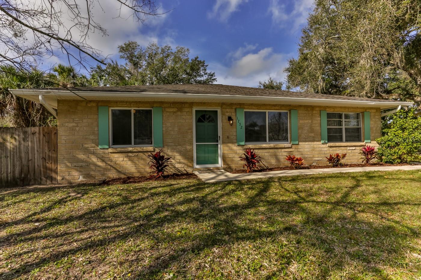 Florida Shores 01 - Residential